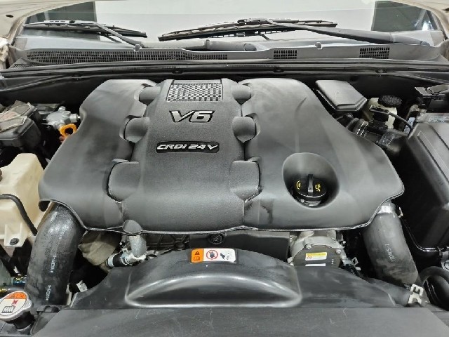 6081000923R5.jpg