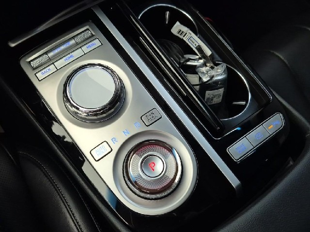 6071501977R8.jpg