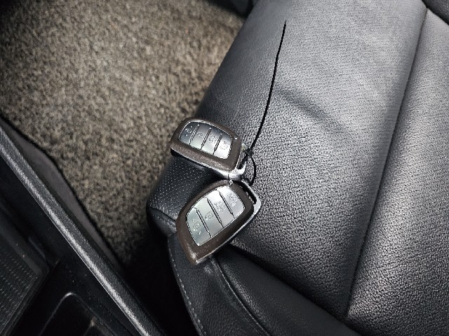 5130830789d74a4bb3cb56448c8e3047.jpeg