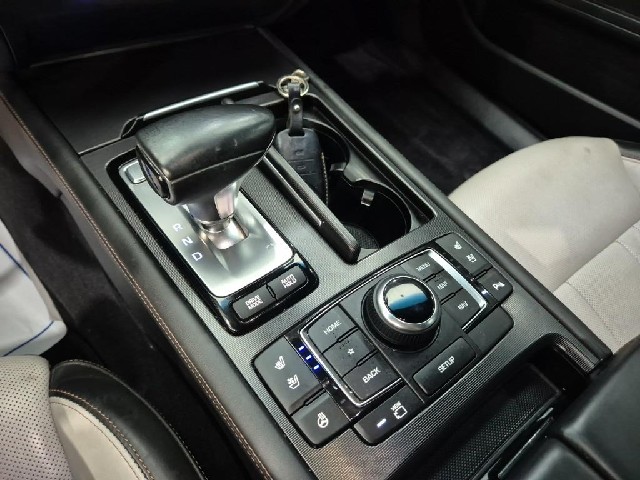 6071000177R8.jpg