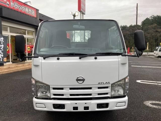 26815878_carP_l_3.jpg