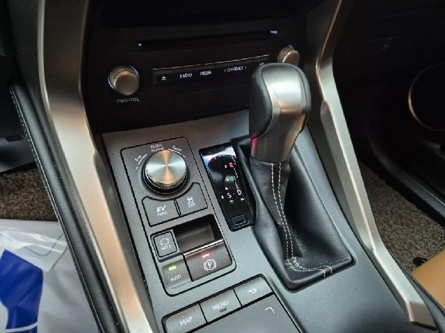 6071000784R8.jpg