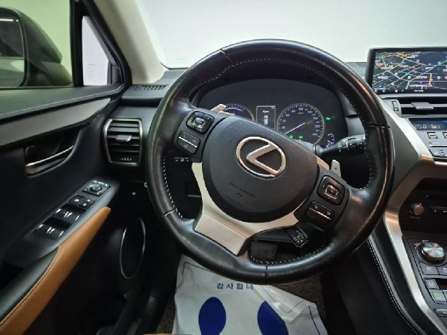 6071000784R9.jpg