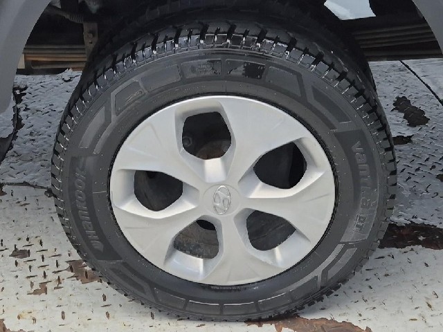 6071500213R17.jpg