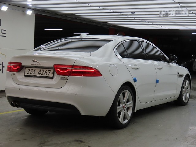5ae8a38db99625c31dd650f0eb172e7d.jpeg