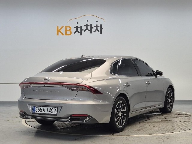 6071501545R3.jpg