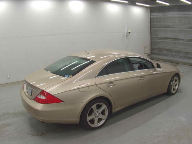 22980679_carP_l_10.jpg