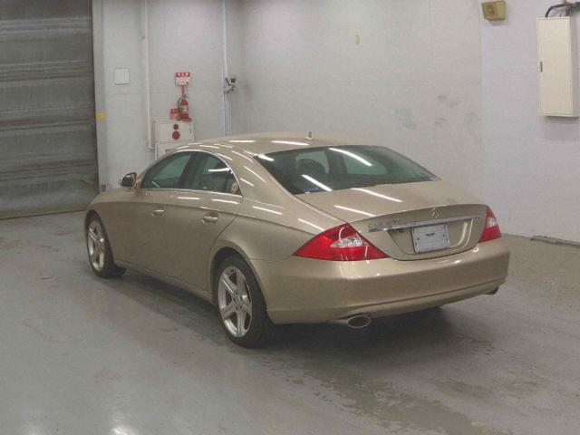 22980679_carP_l_3.jpg