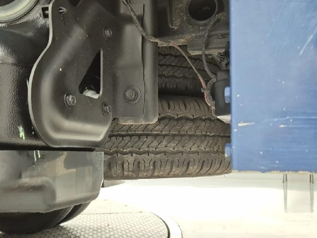 6061001996R15.jpg