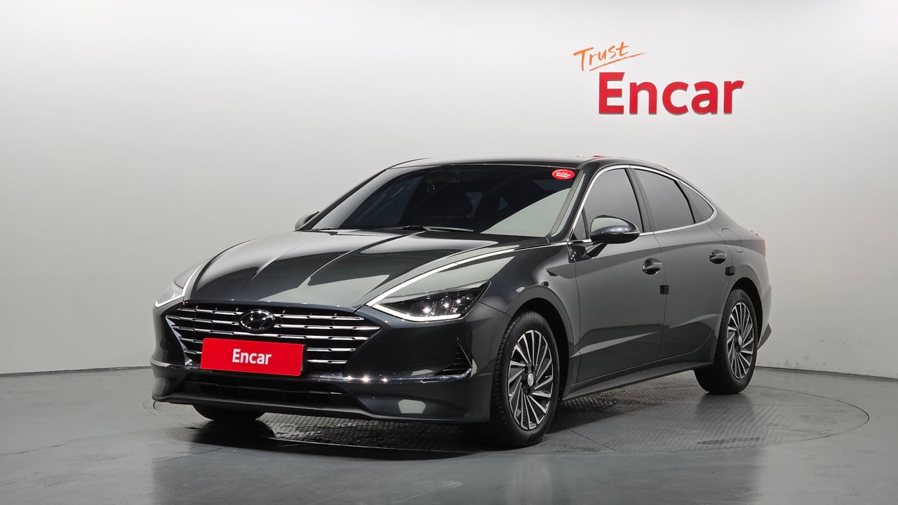 2023 Hyundai Sonata, photo 1 of 1