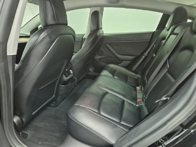 6081000716R12.jpg