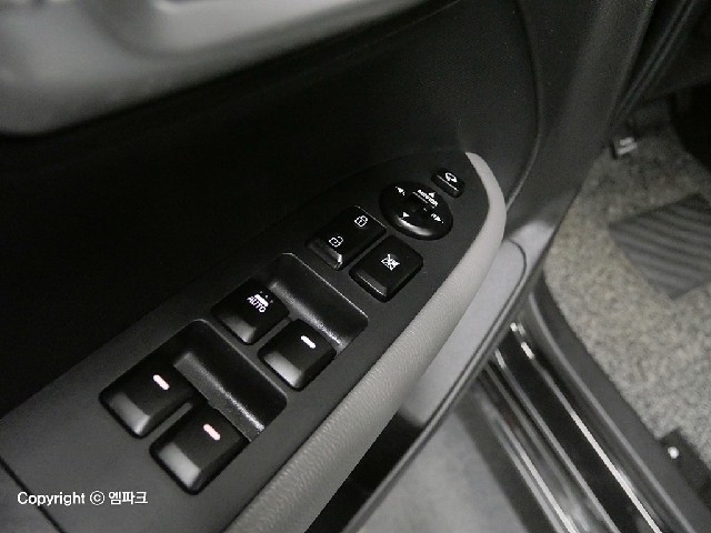 3081502094R12.jpg