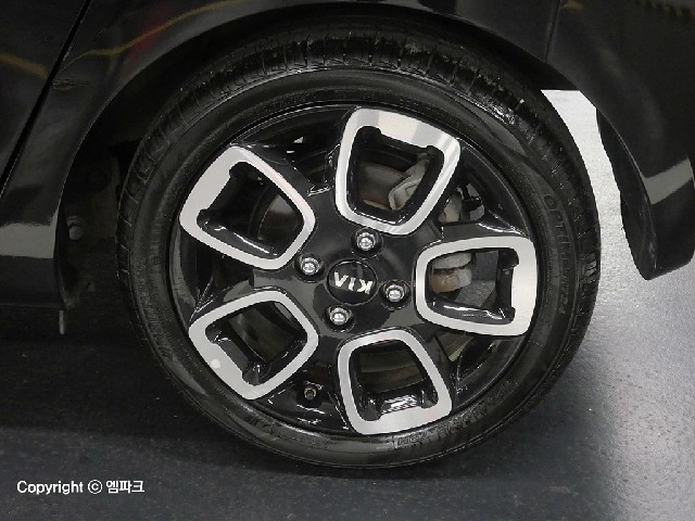 3081502094R18.jpg