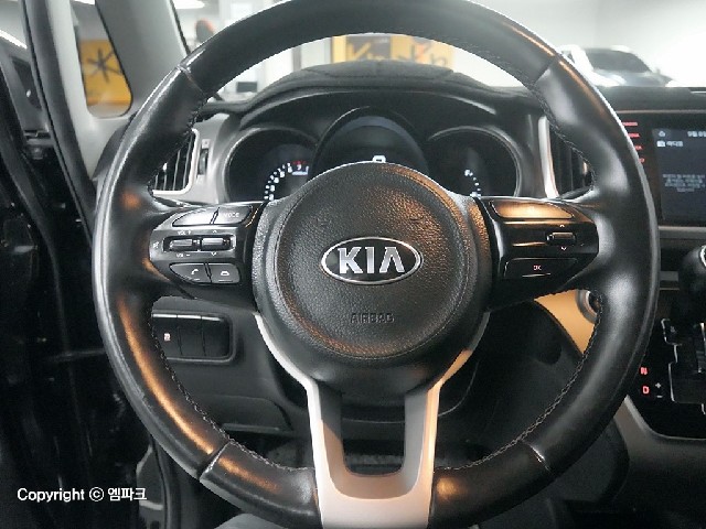 3081502094R8.jpg
