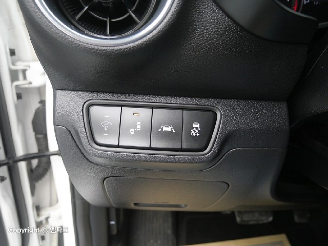 4031001958R13.jpg