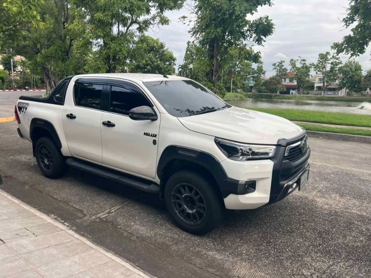 2022 Toyota Hilux, photo 1 of 1
