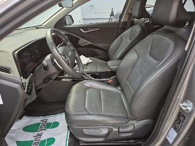 6081500302R11.jpg