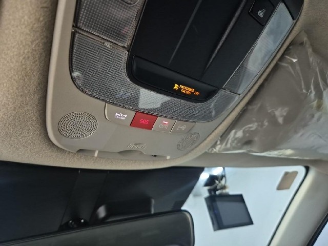 6081500302R17.jpg