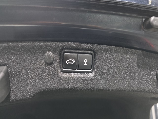 64aea8cee68f20d045ea158b48715a51.jpeg