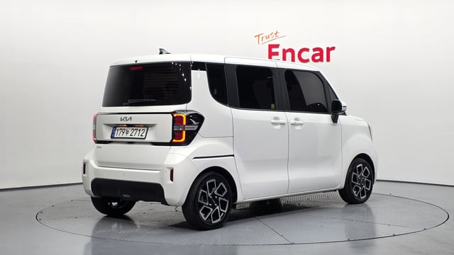 ff56101630edc4714cce8bbc3a316911.jpeg