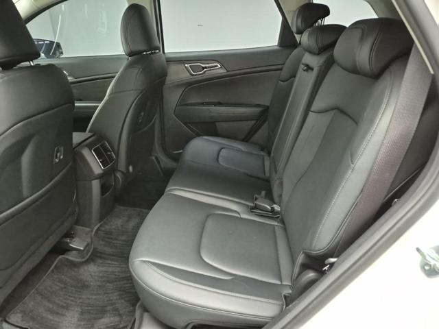 6021002012R12.jpg
