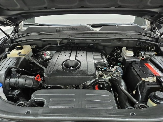 6081000869R5.jpg