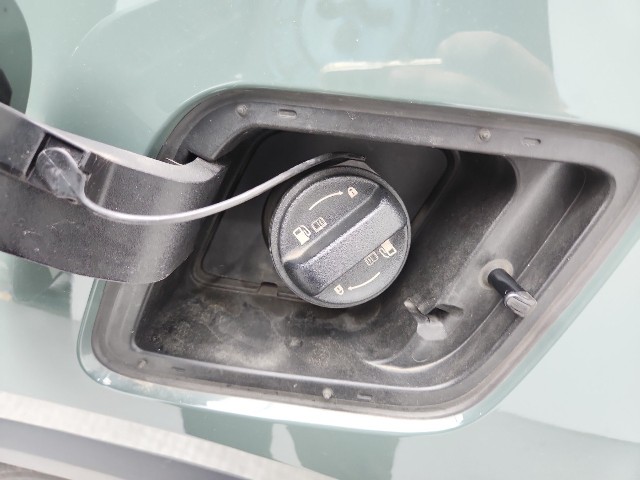 lotterental_111826940_BNRle_10.jpg