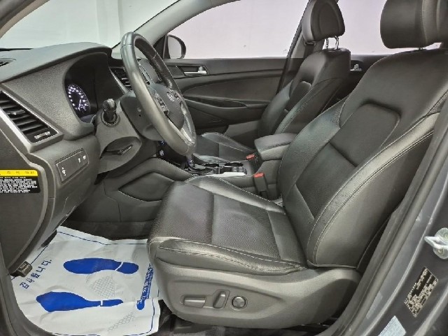 6051002253R11.jpg