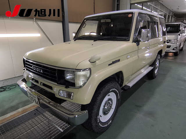 91966c31369bc2ddab640bc2d54e170c.jpg