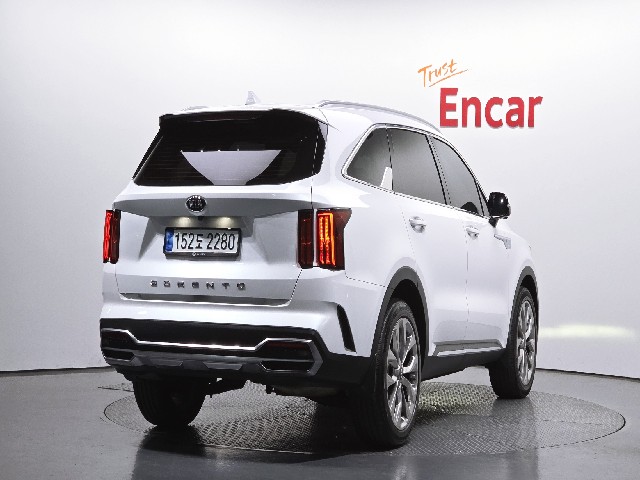 d53fe2561f9e798d2121d2180bcf8bf9.jpeg