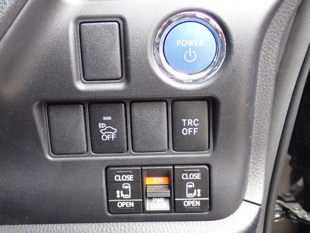 b7cca7f9f1eaeb7591f0a605b9268d28.jpg