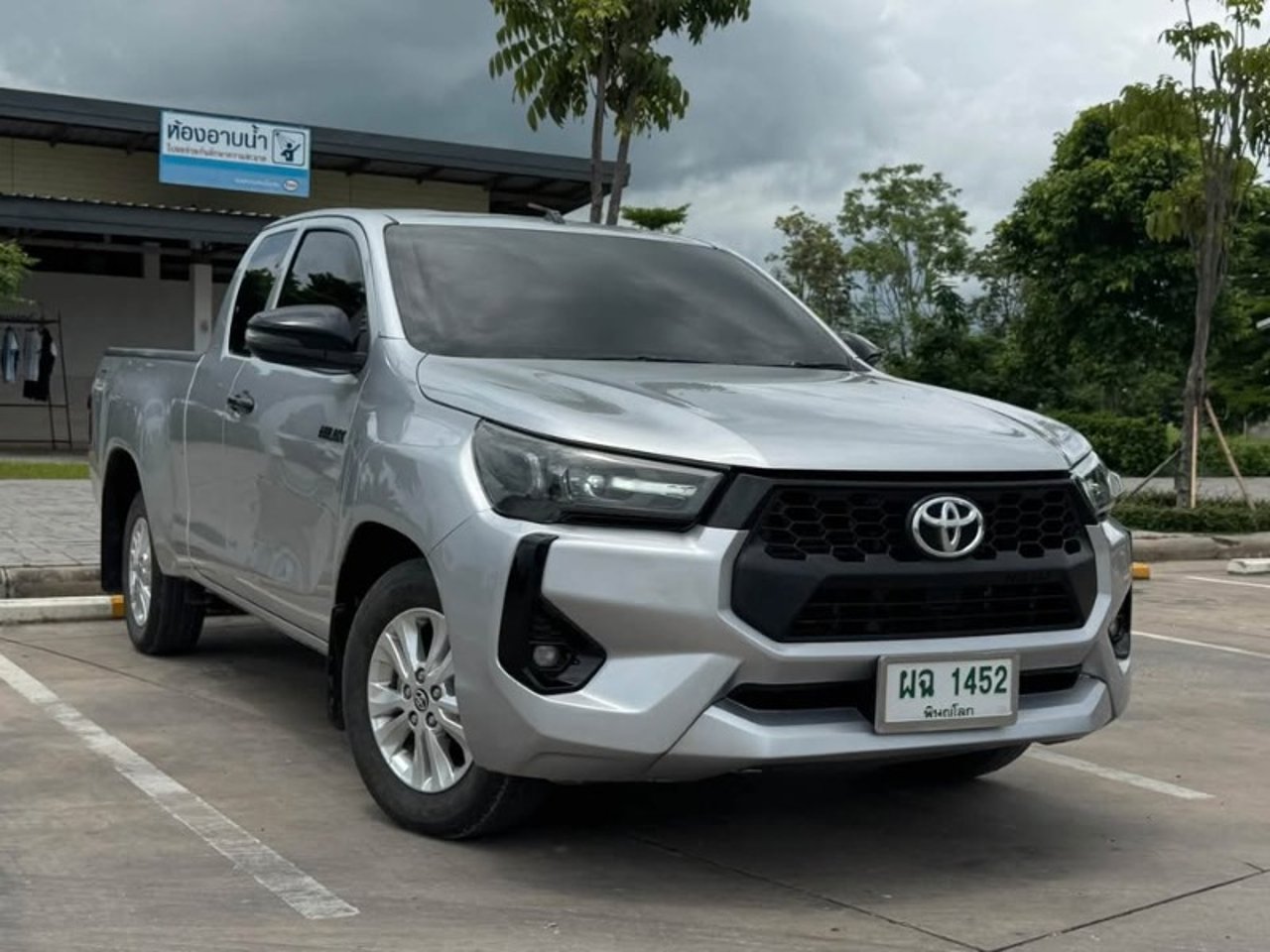 2024 Toyota Hilux, photo 1 of 1