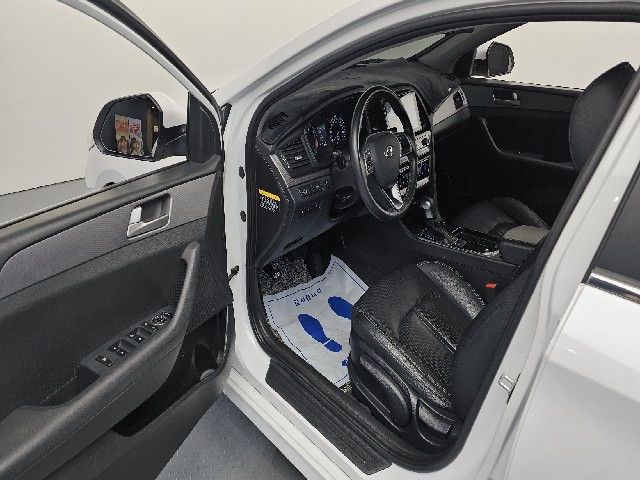 c2e69ef425bbbf841fca7cc8e3812270.jpeg