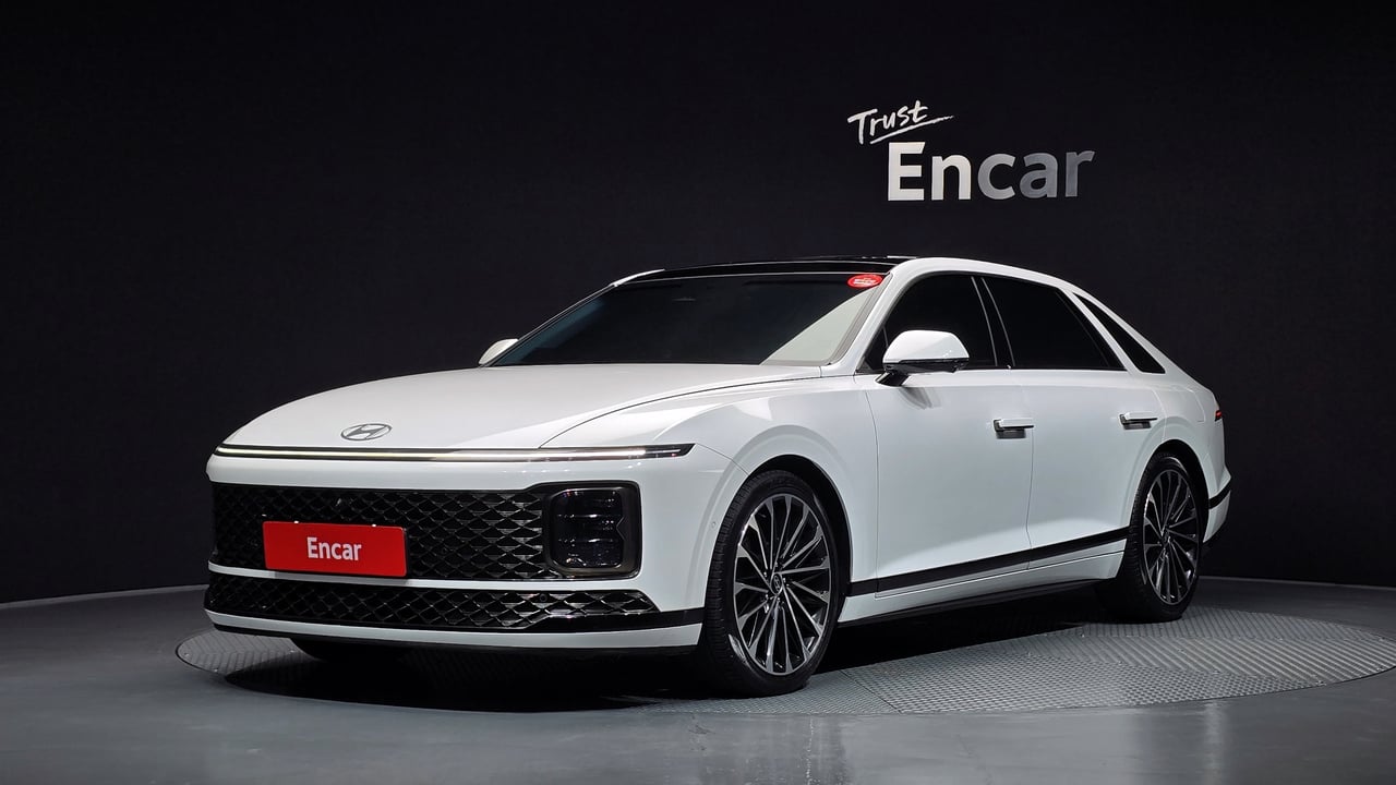 2023 Hyundai Grandeur, photo 1 of 1