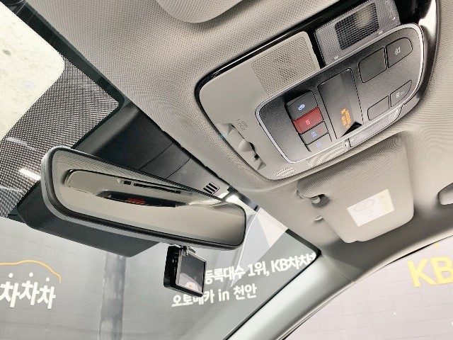 575868e81439748161628b8a1381757b.jpeg