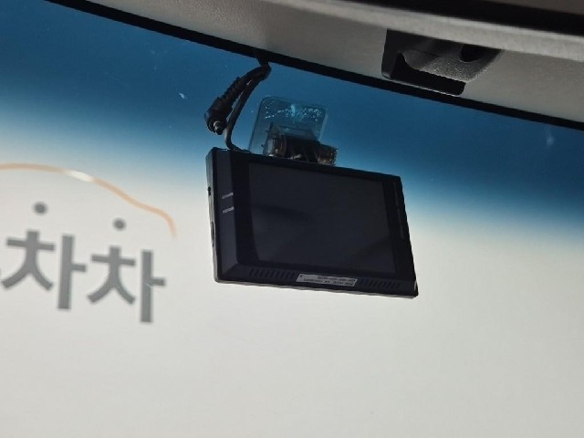 6061000706R13.jpg
