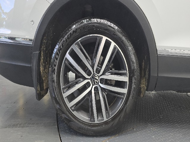 40ef552a35bf78addc9fa53d580336f0.jpeg