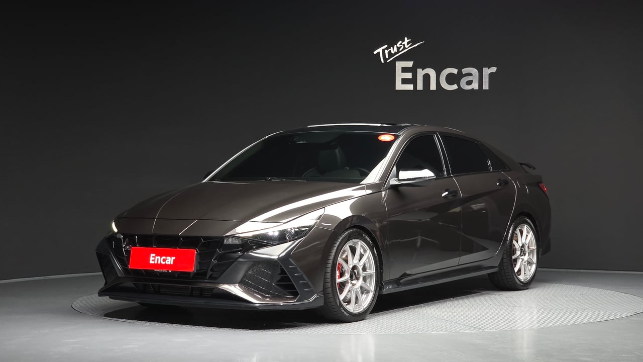 2021 Hyundai Avante, photo 1 of 1