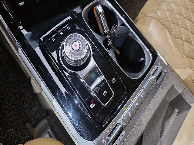 deb03591248a49e9cbe9df3c9c31d70d.jpeg