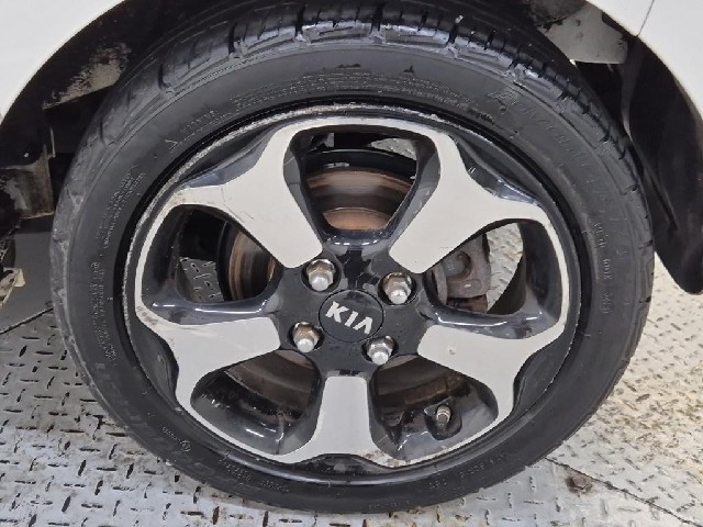 6061502226R18.jpg