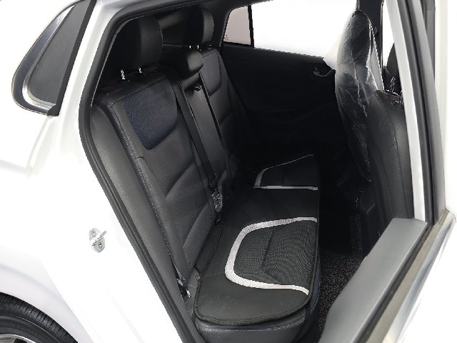 2f72a8af3e60e9295da057ff32411f44.jpeg