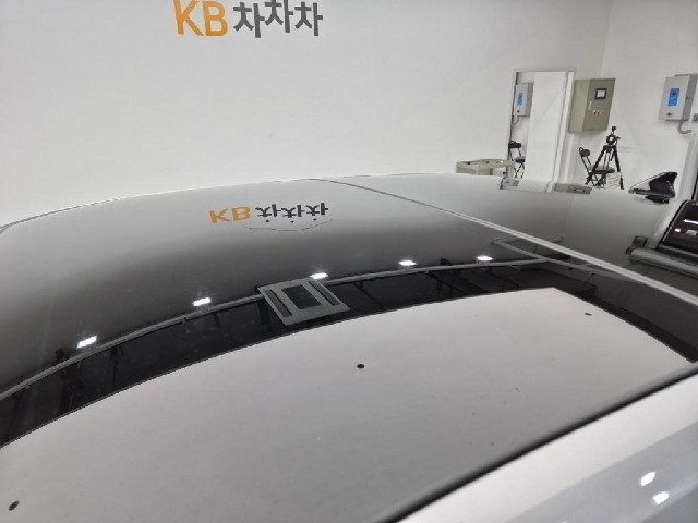 6091000598R13.jpg