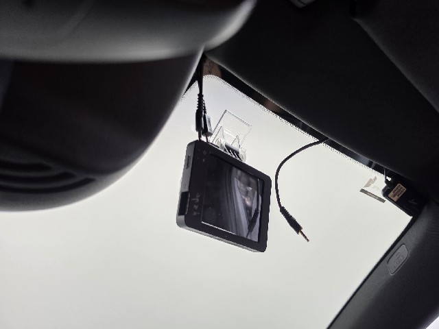 b245f96b810fa7ea2dc06f9d96cca4ef.jpeg