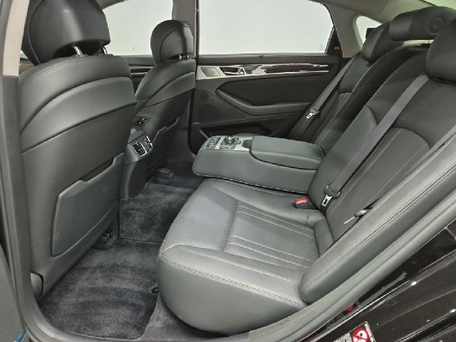 6081000723R12.jpg
