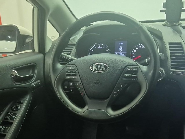 6081000385R9.jpg