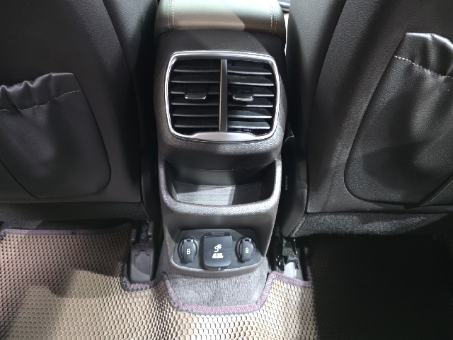 60b29e04f37c27e8e7da50f70e1a1093.jpeg