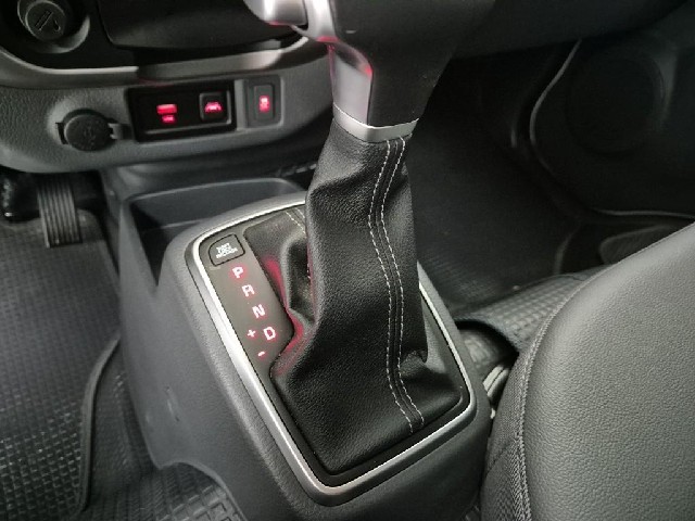 6031000070R7.jpg