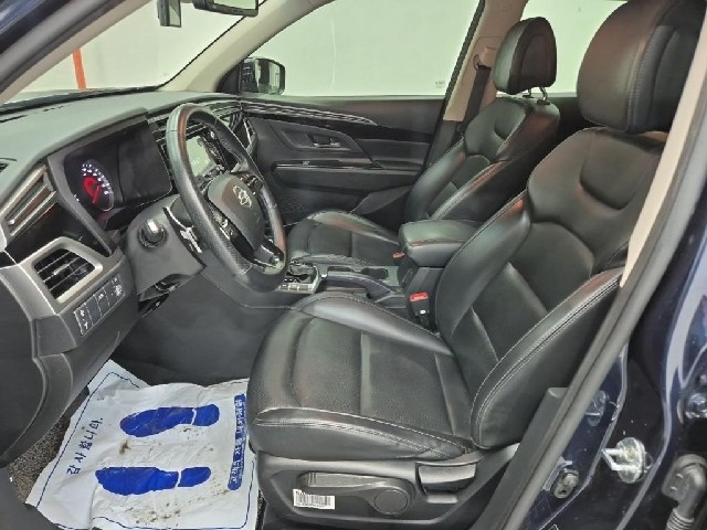 6061000174R11.jpg