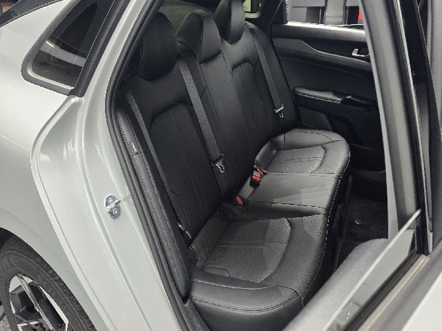 e2b10afeeb6408a73208ae92c484fdf8.jpeg
