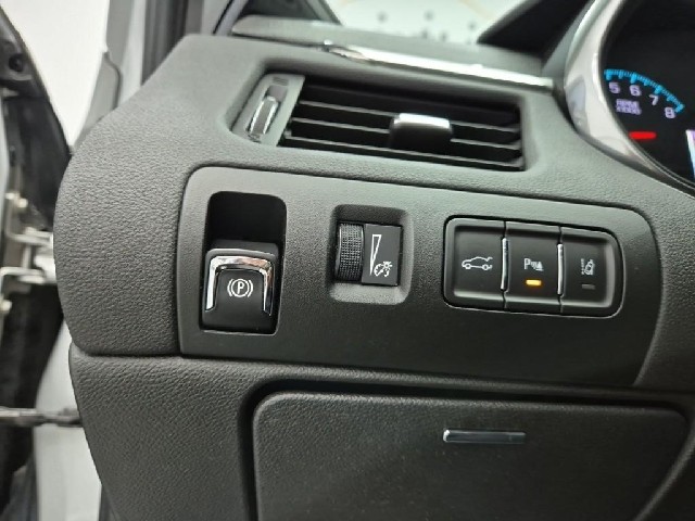 6071000282R17.jpg